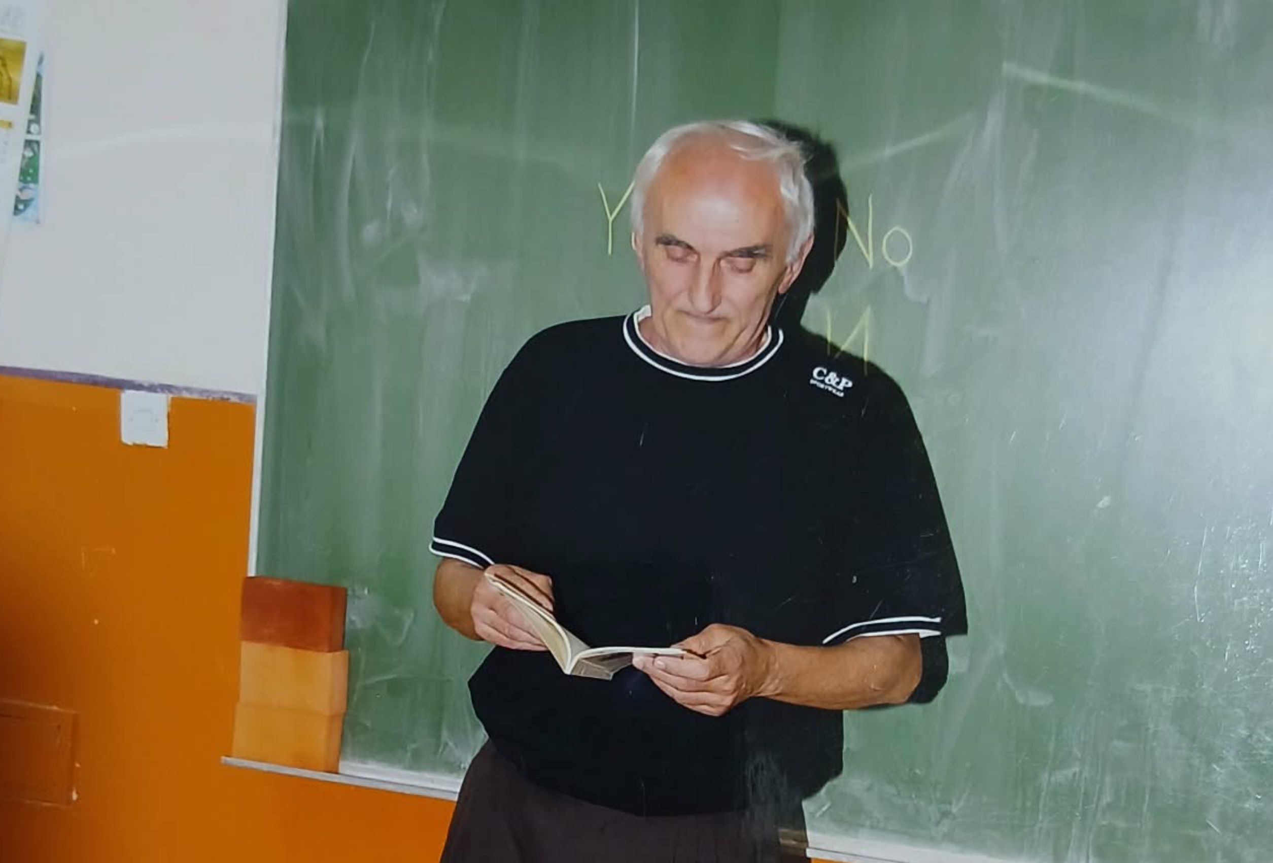Зоран Ђумић Вања, уз текст „Змај“ је ватра која је огрејала моје прве стихове